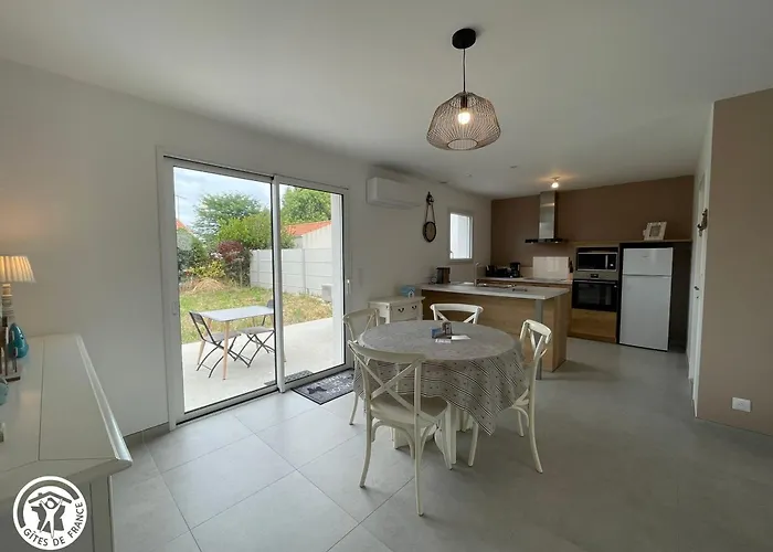 Avec Terrasse A - Fr-1-426-586